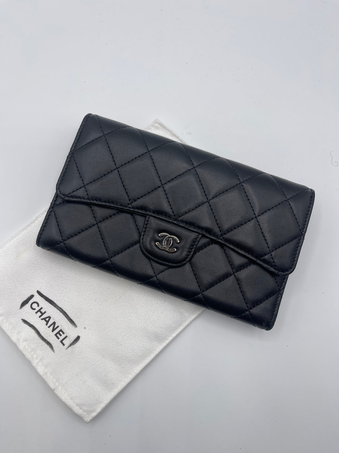 Chanel - Portefeuille Classique à rabat