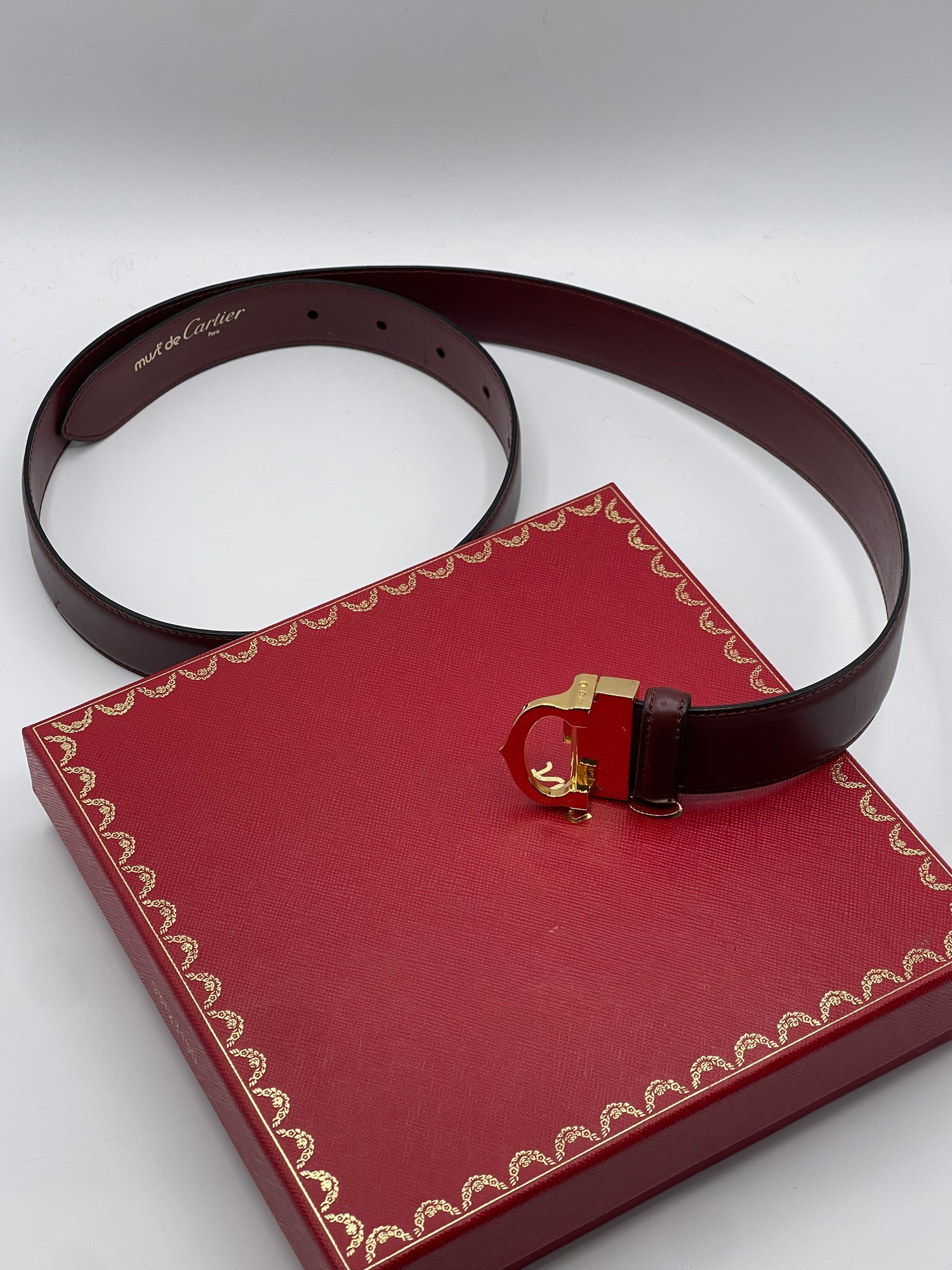 Cartier - Ceinture bordeaux T85