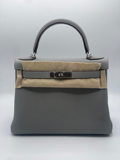 Hermès - Tasche Kelly 28 Grau Möwe