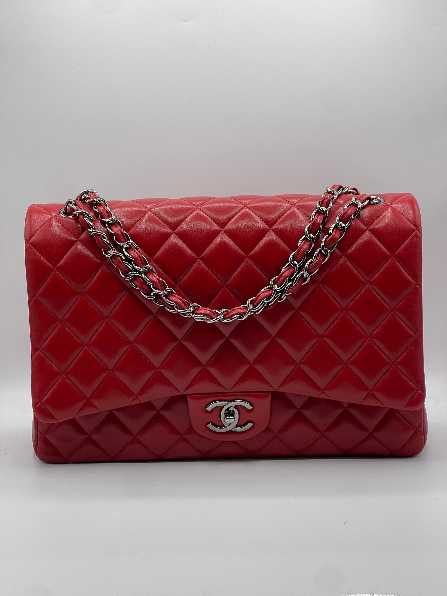 Chanel - Sac Classique Maxi Jumbo rouge