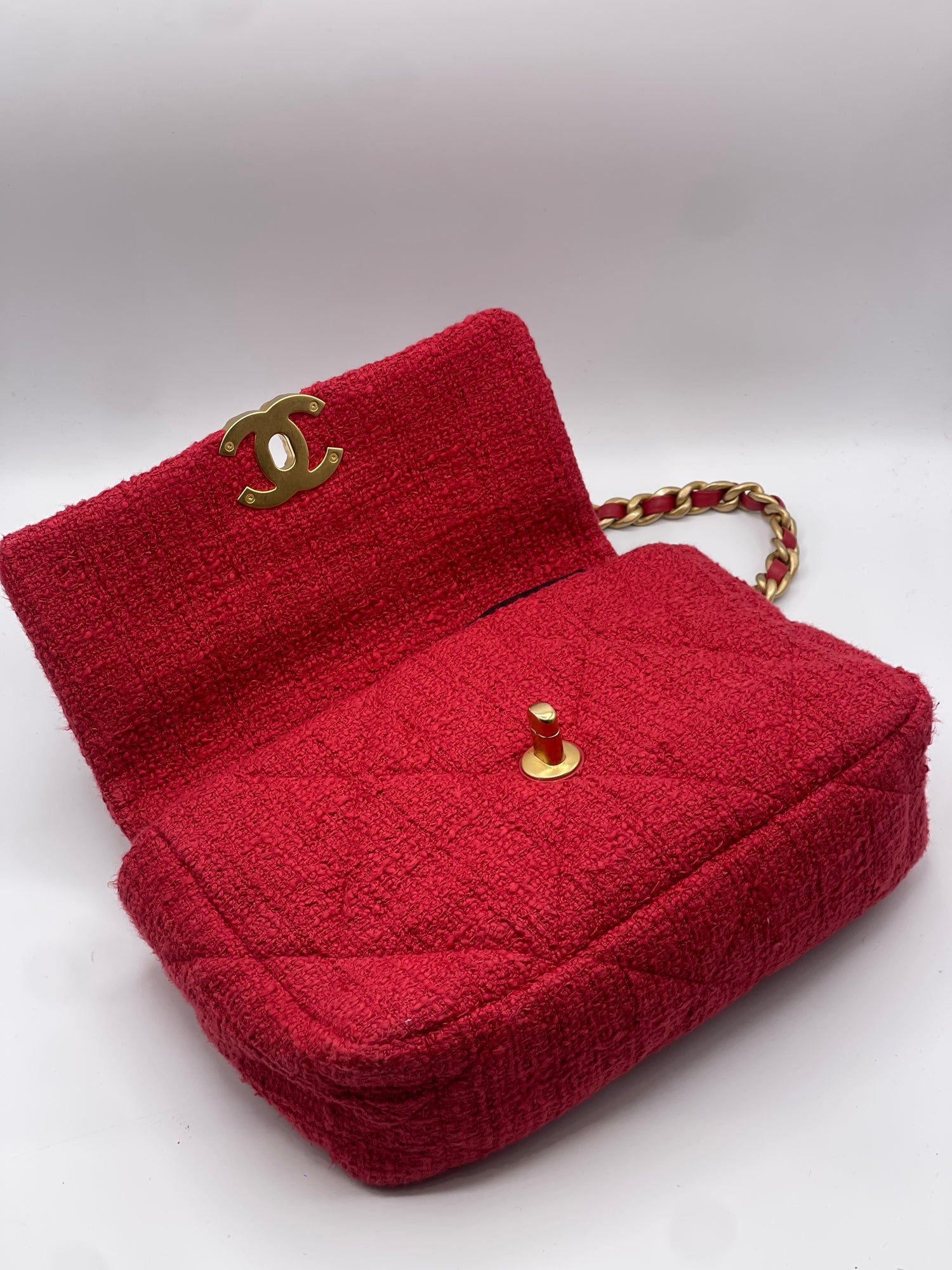 Chanel - Sac 19 tweed rouge