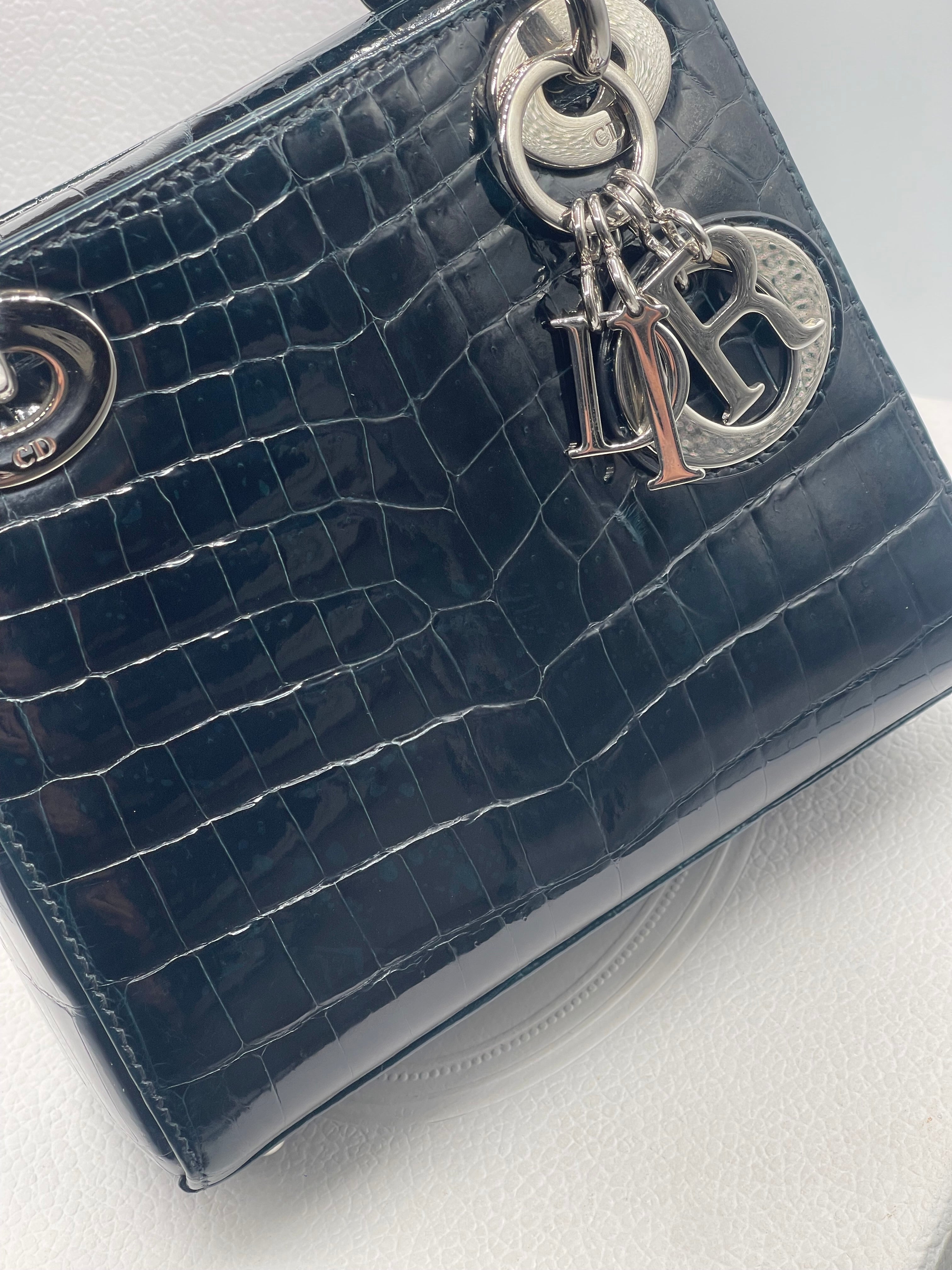 Dior - Sac mini Lady Dior Alligator small bleu navy