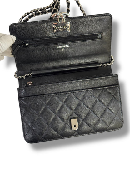 Chanel - Sac Wallet on chain