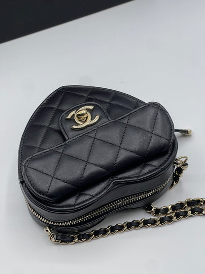 Chanel - Sac Cœur Noir PM