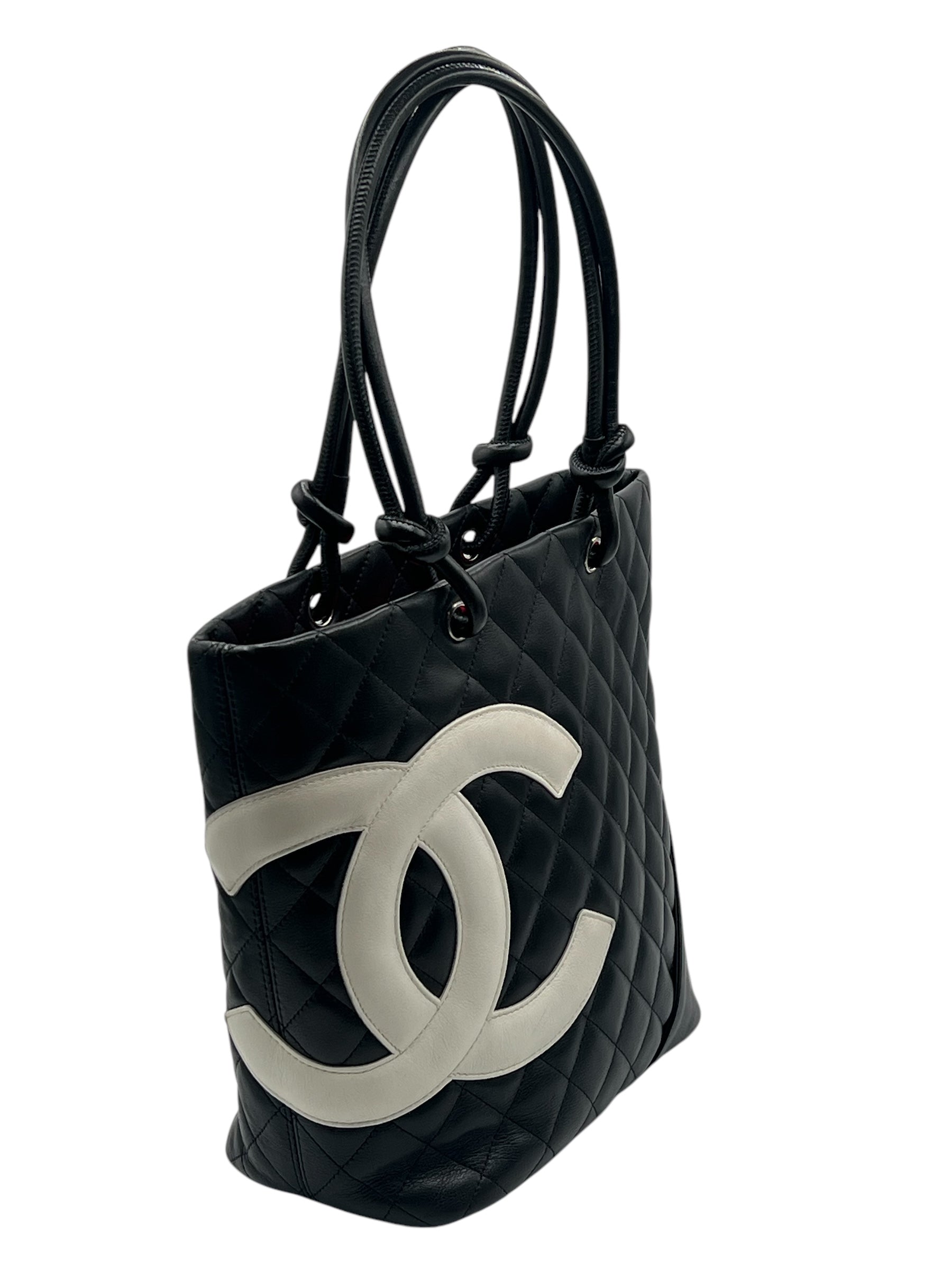 Chanel - sac seau cambon cuir noir