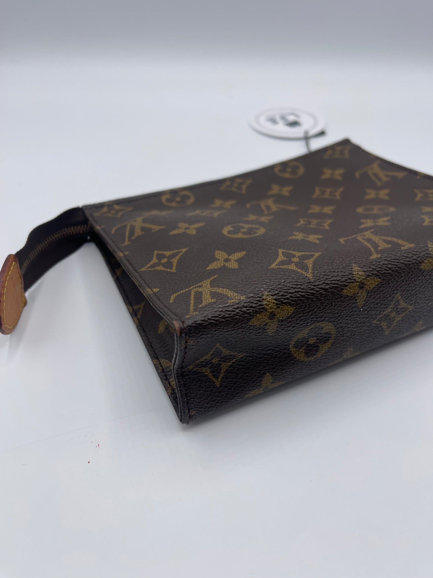 Louis Vuitton - Pochette accessoires Monogramme