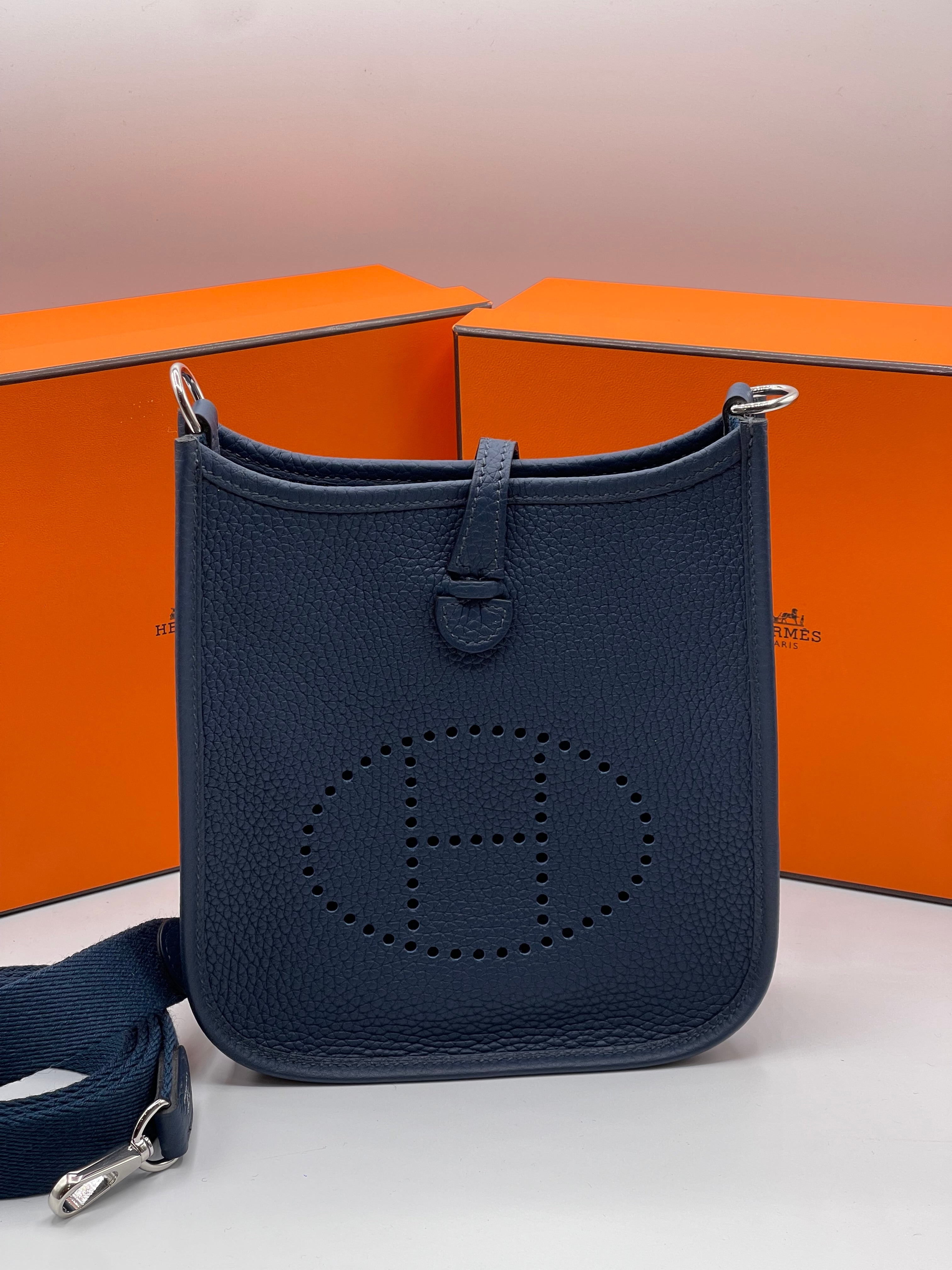 Hermès - Sac Evelyne 16 Bleu Indigo