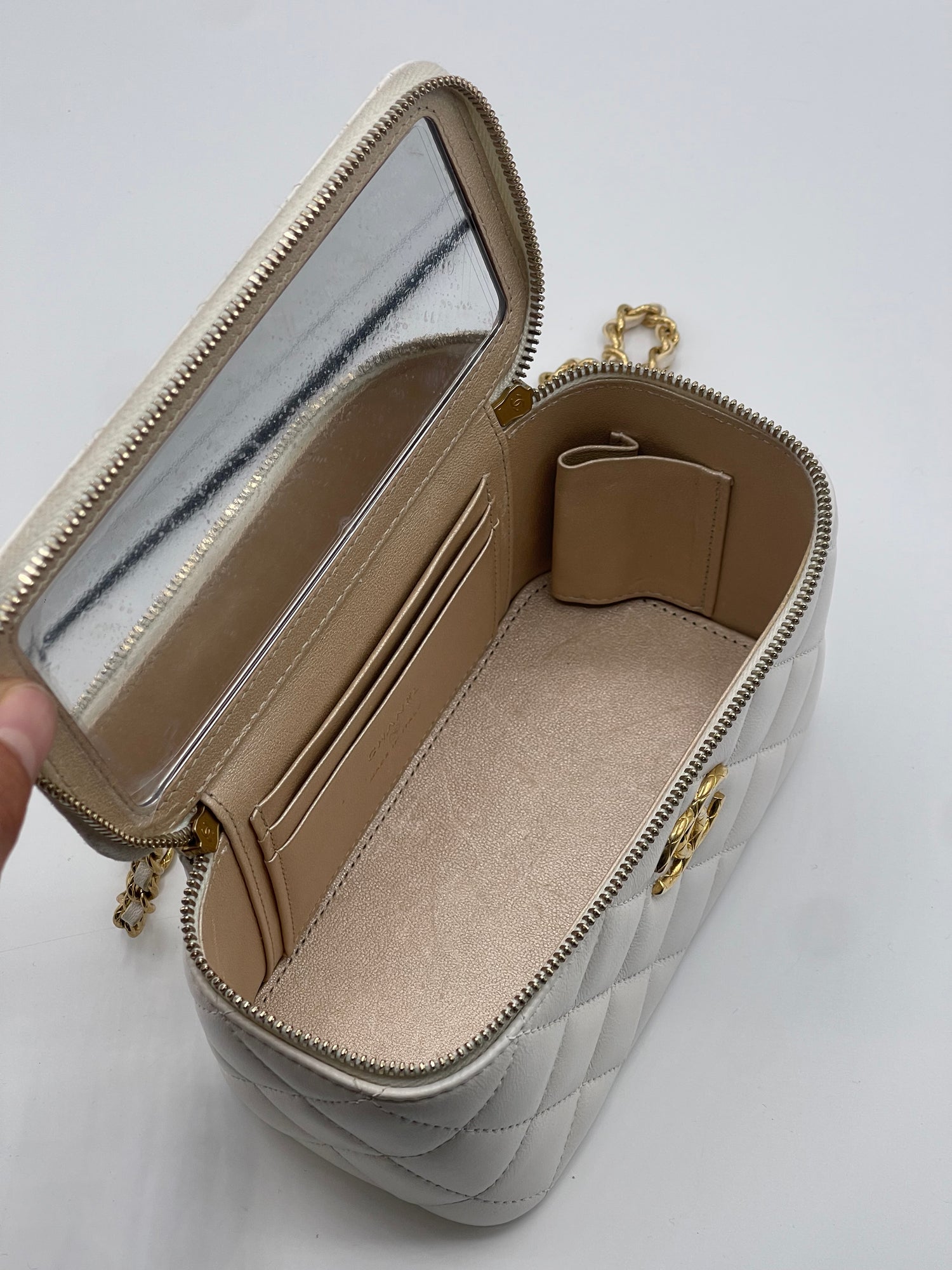 Chanel - Sac Vanity blanc