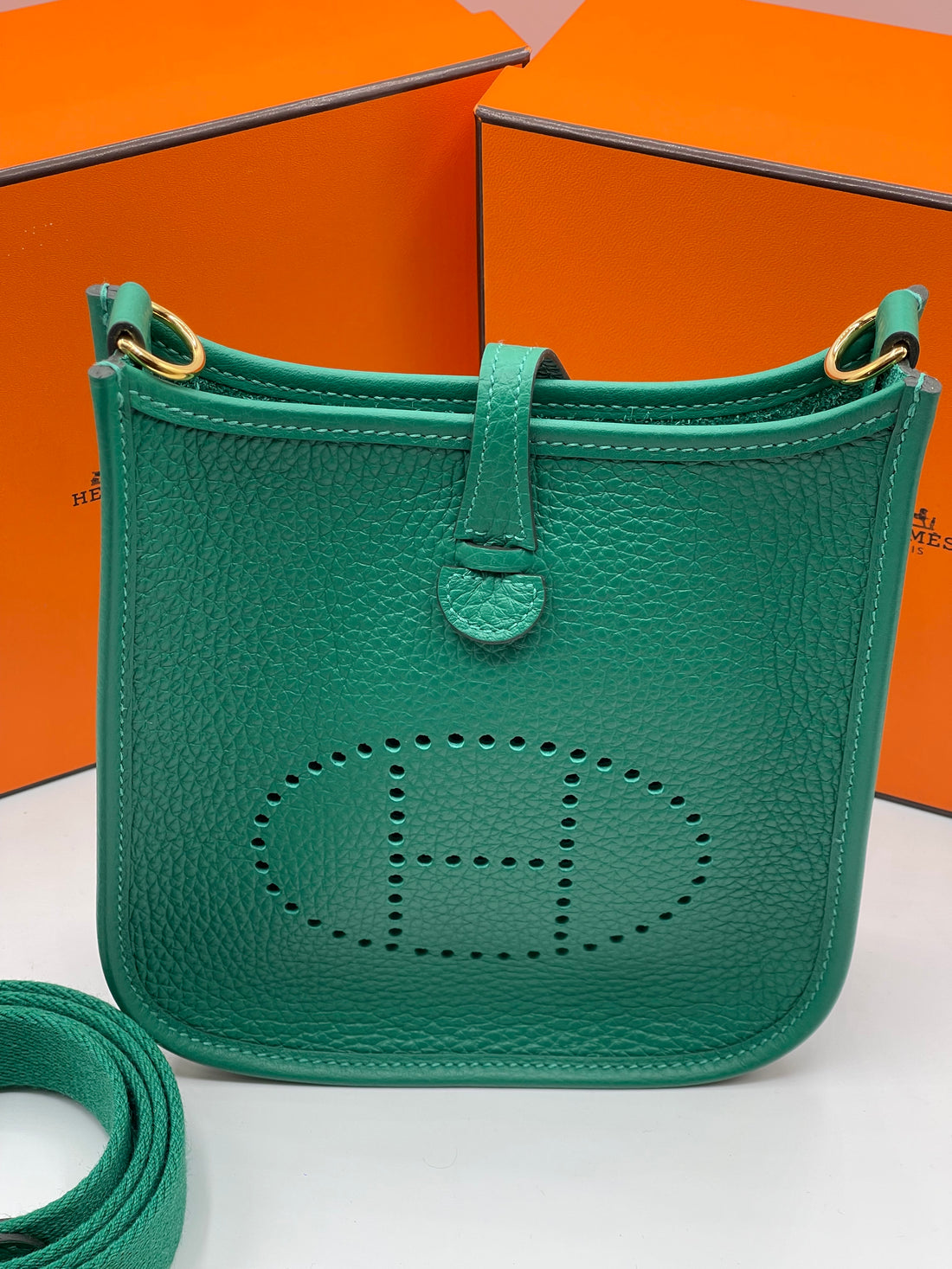 Hermès - Sac Evelyne 16 vert vertigo