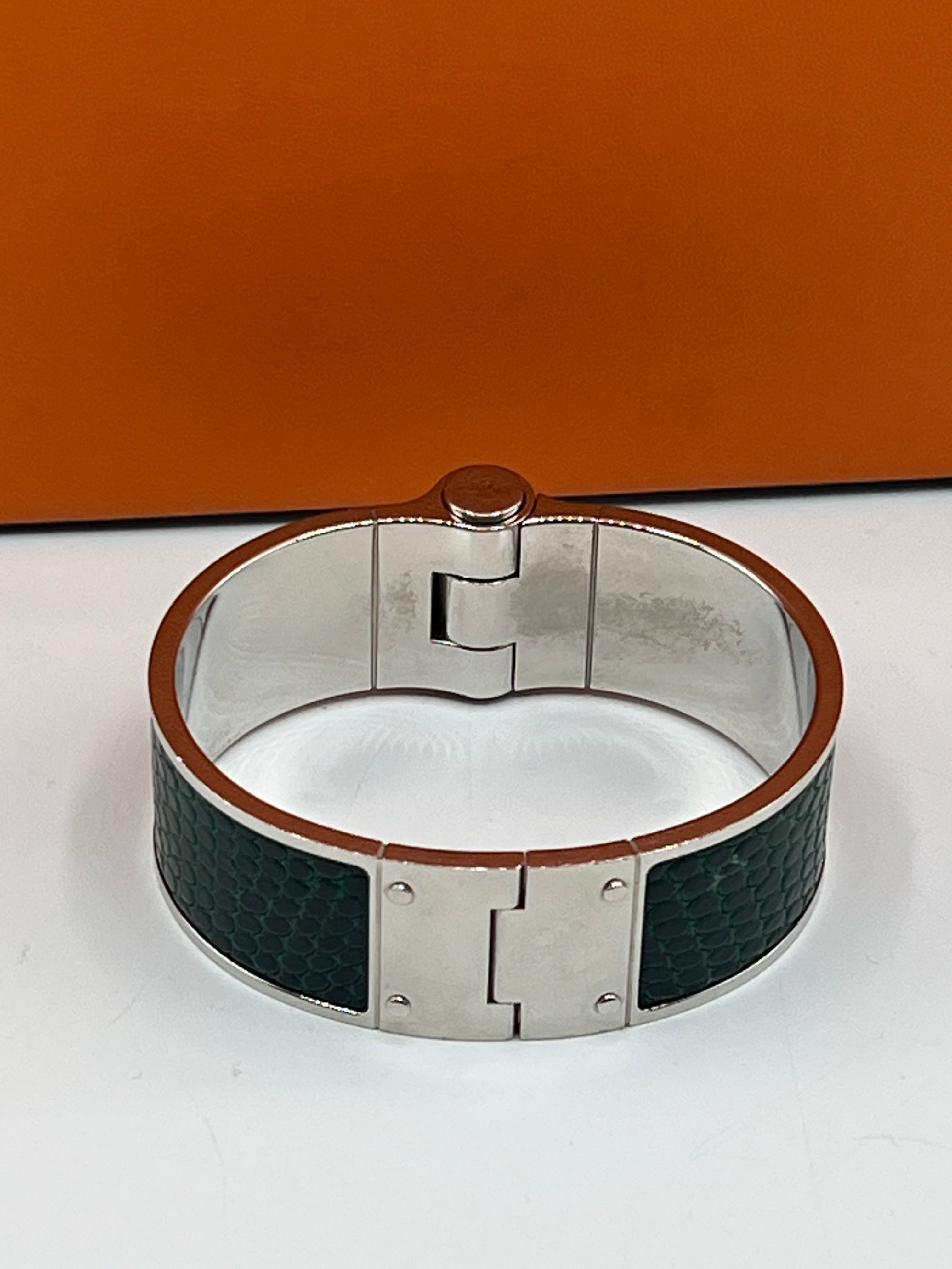 Hermès - bracelet charnière lézard vert