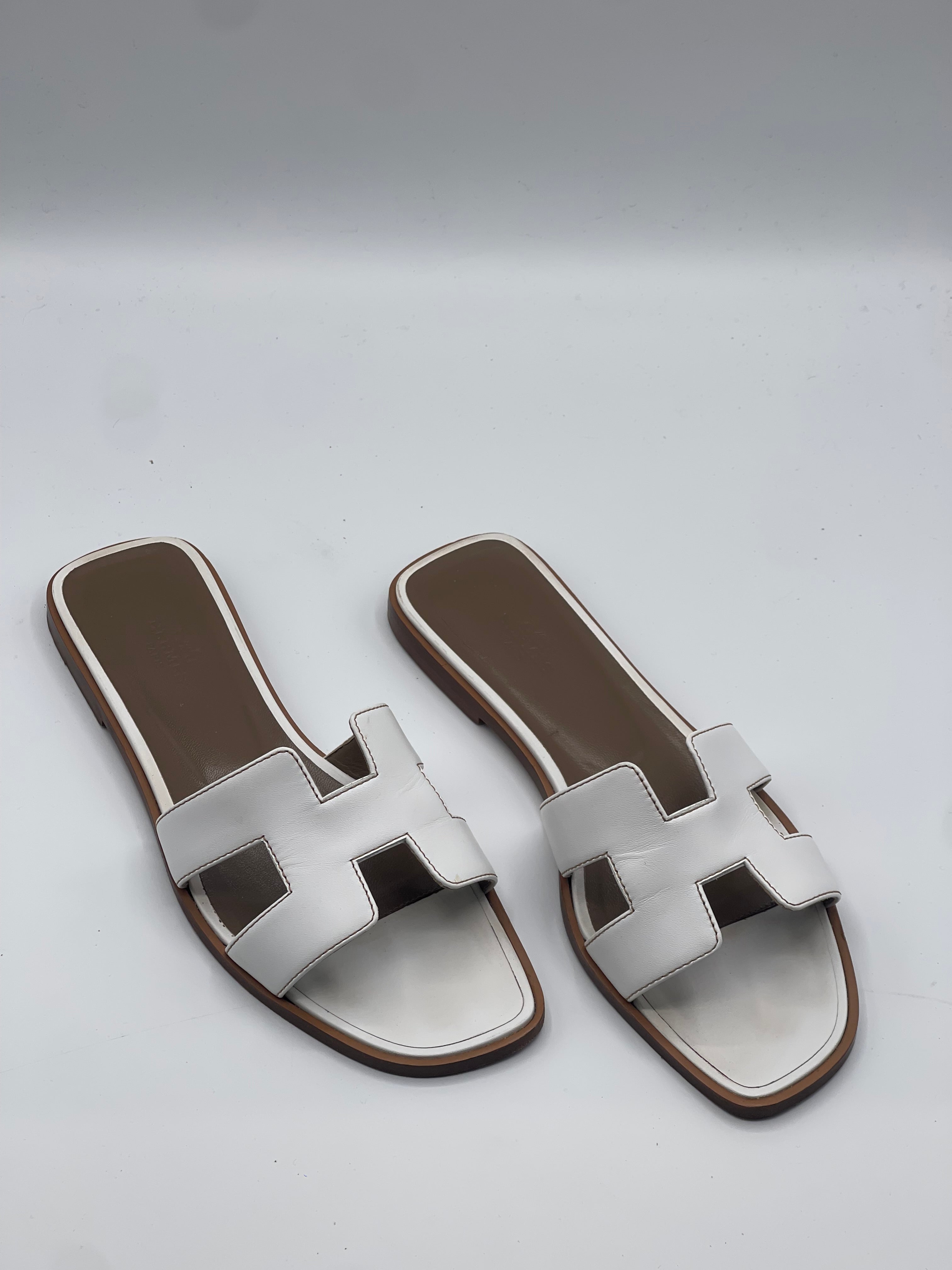 Hermès – Oran T.36 Sandalen