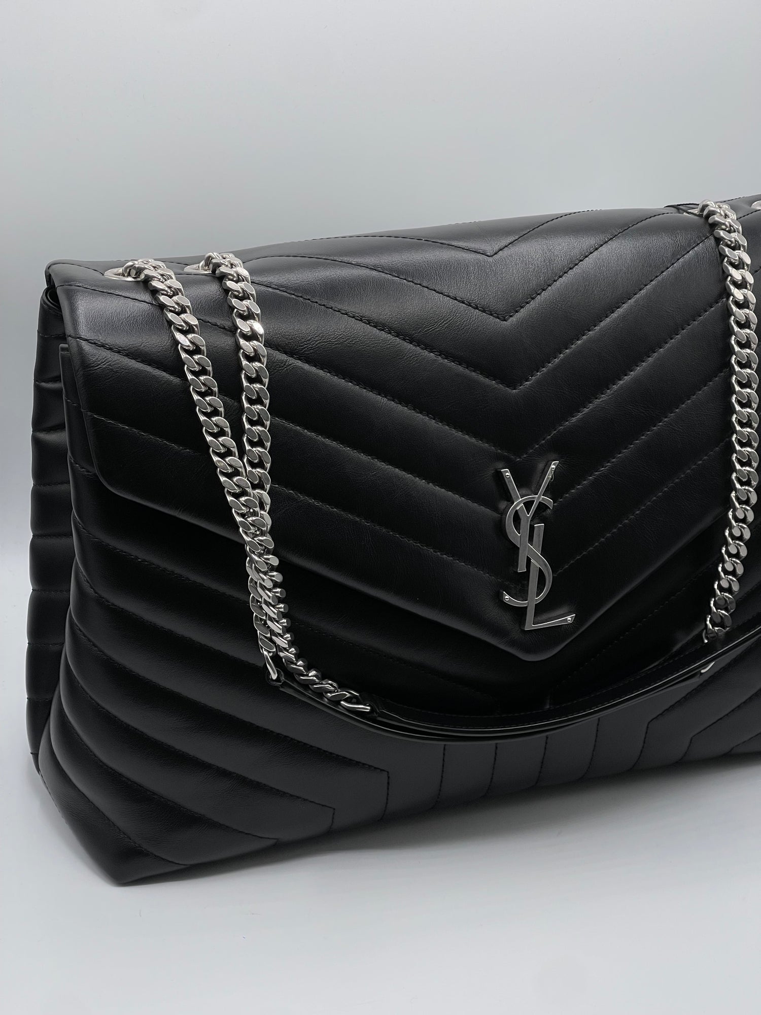 Saint Laurent - Sac Maxi Loulou noir