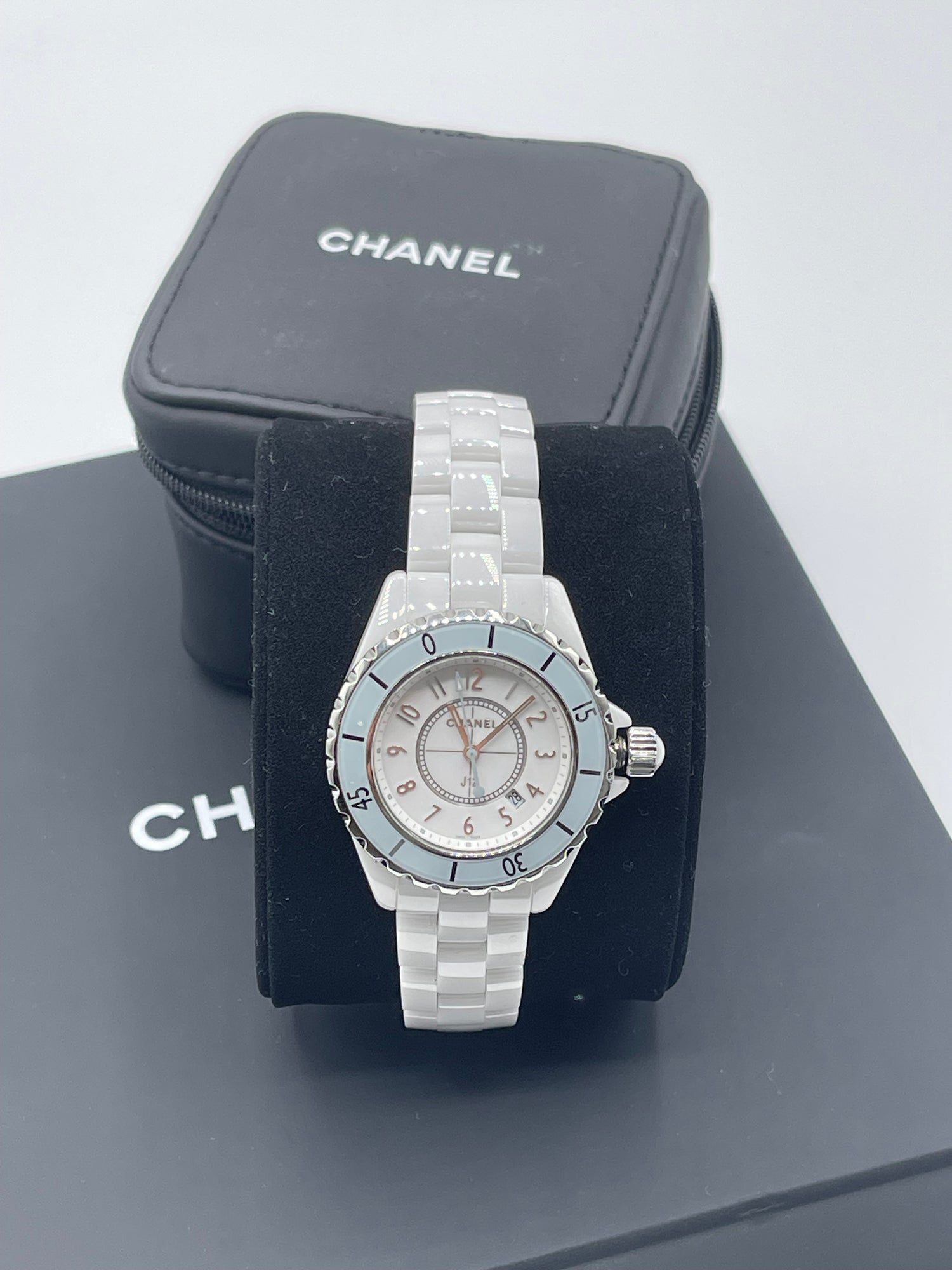 Chanel - Orologio J12