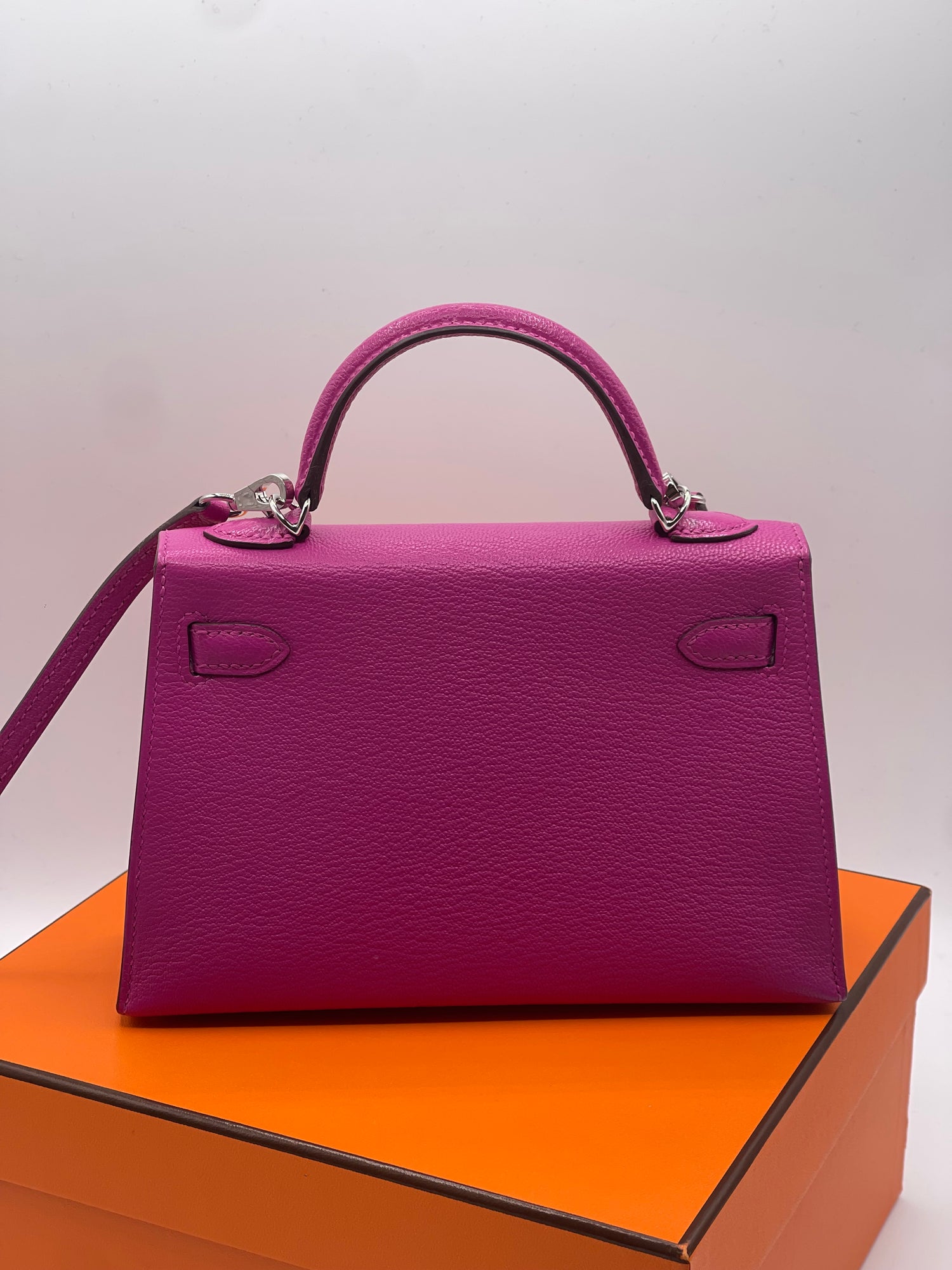 Hermès - Mini Kelly 20 Magnolia