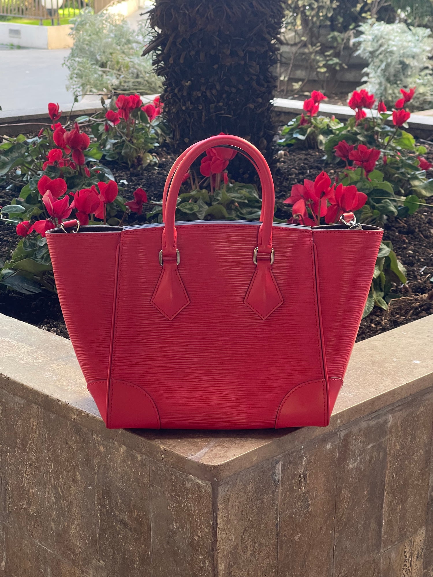 Louis Vuitton - Phenix bag in red epi leather