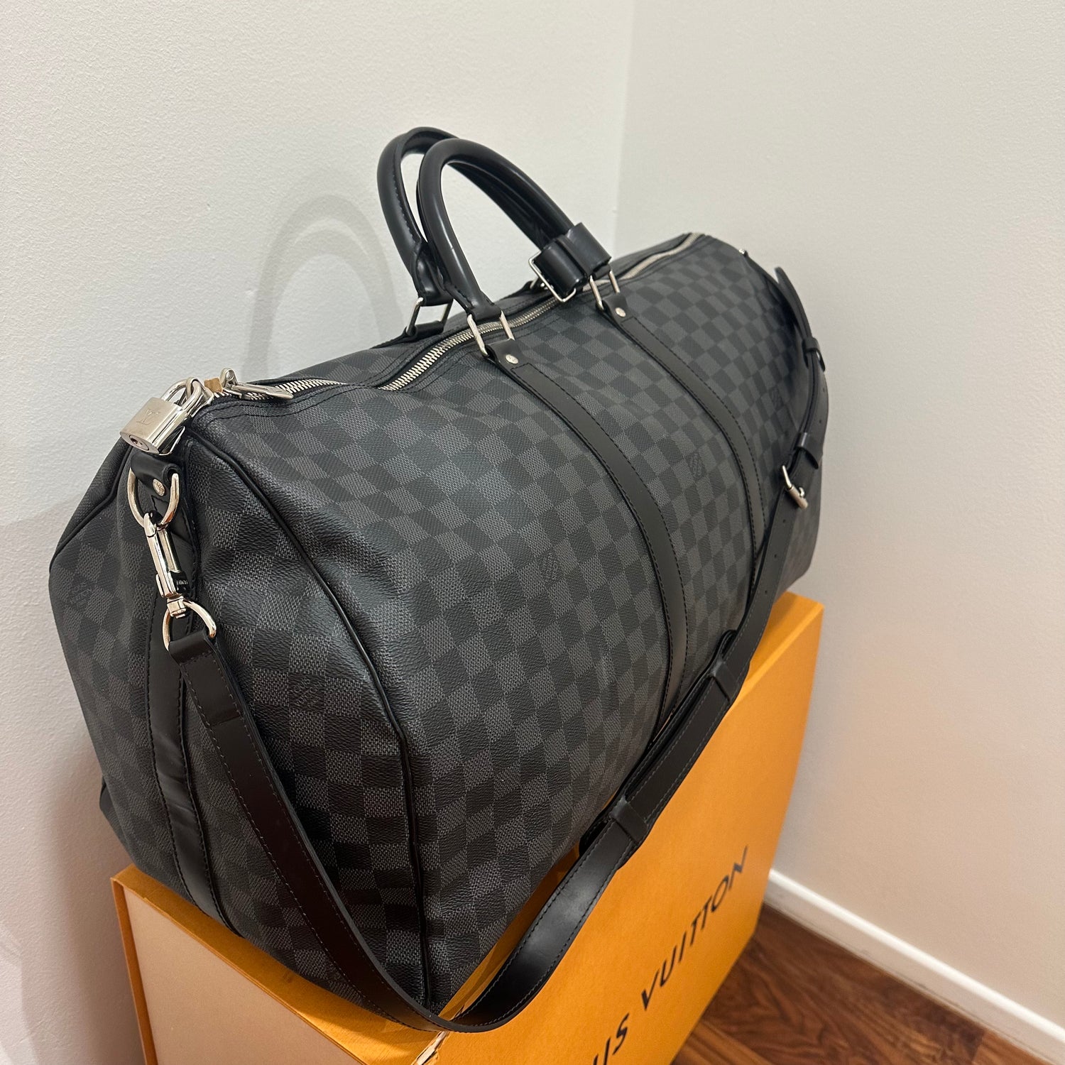 Louis Vuitton - Keepall 55 Graphite