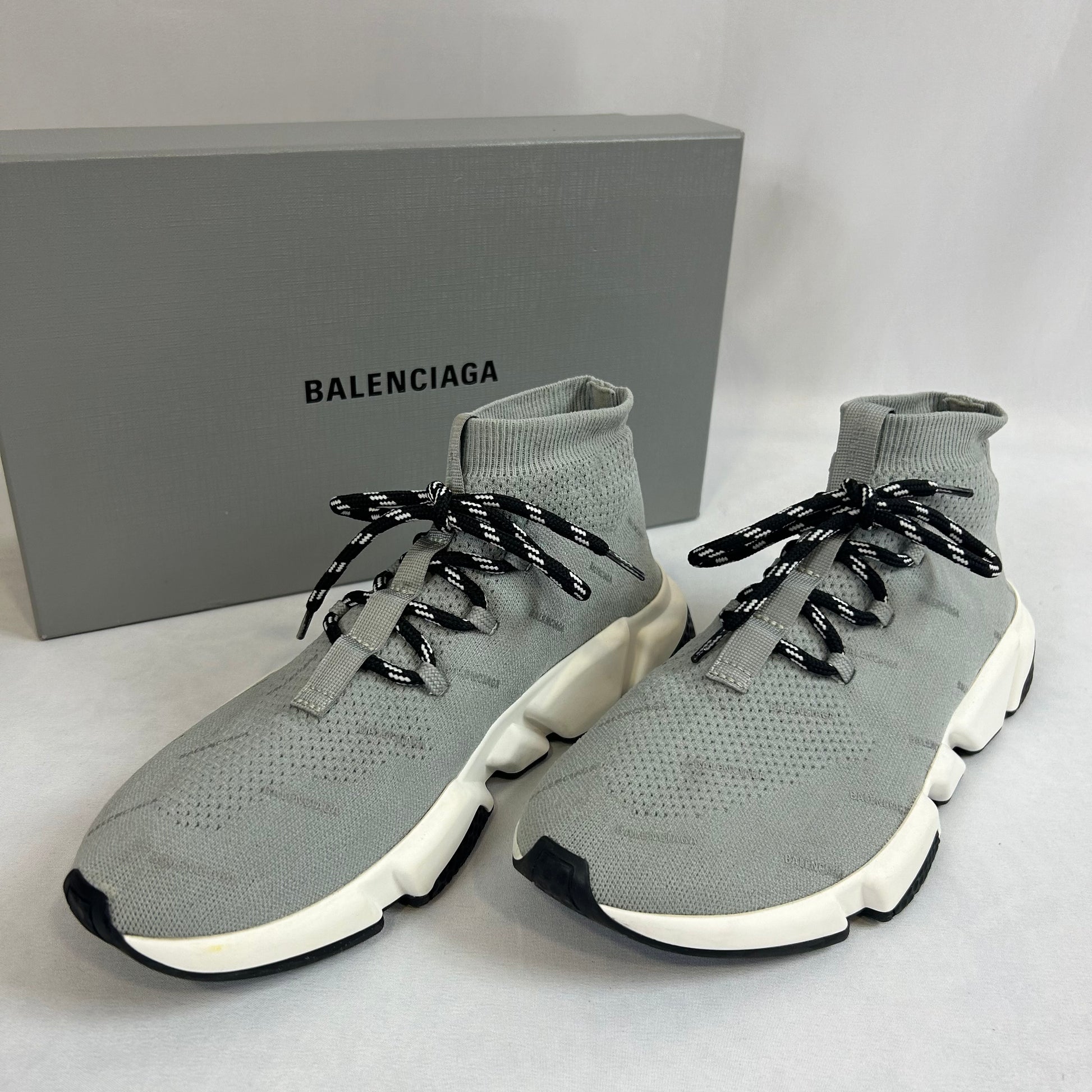 Balenciaga speed best sale lacet grise