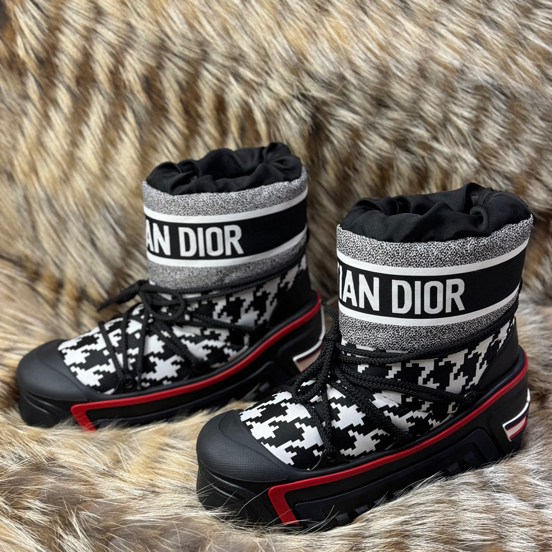 Dior - 月亮靴 T.37/38