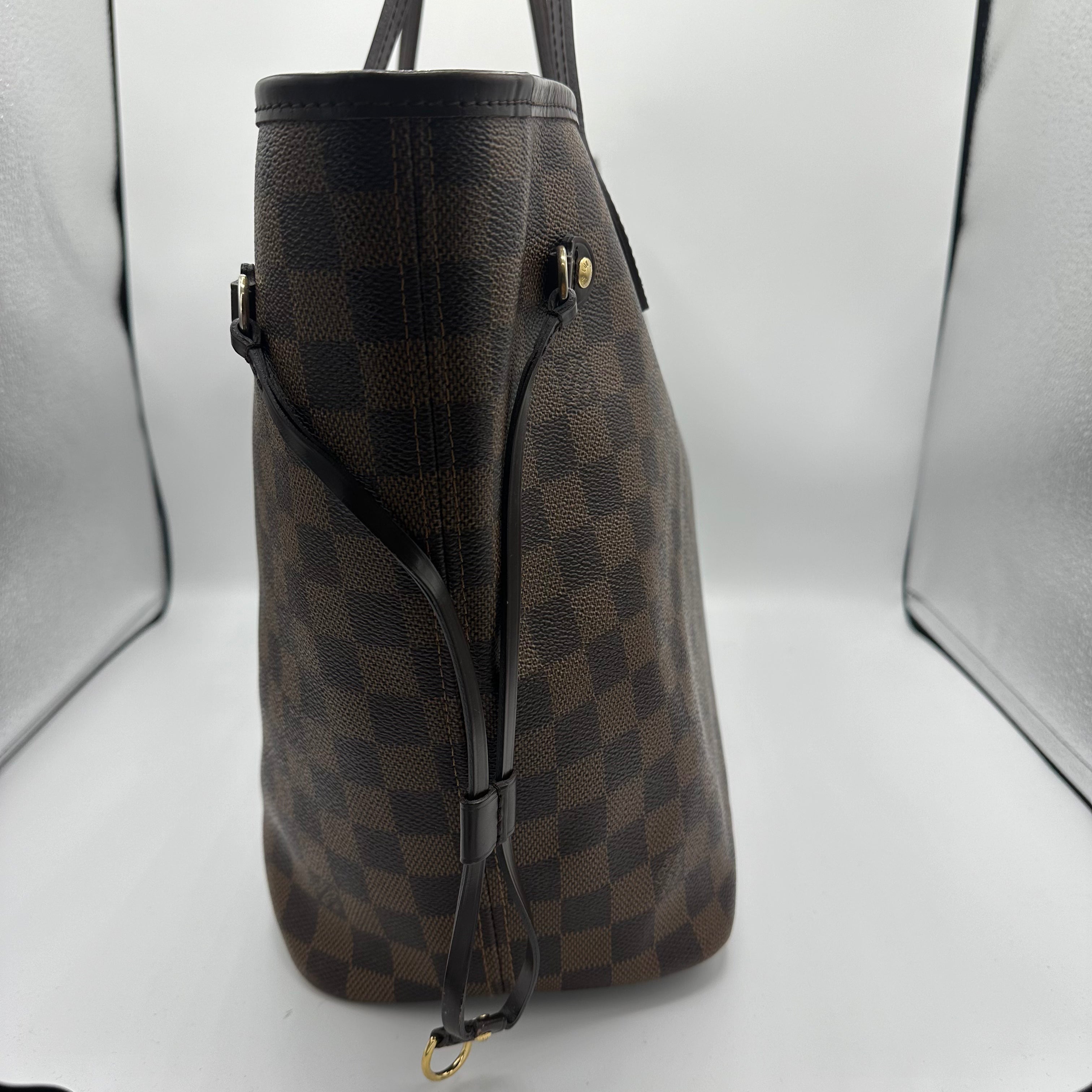 Louis Vuitton - Neverfull MM