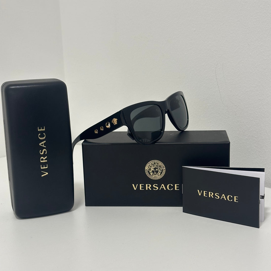 Versace - Sunglasses
