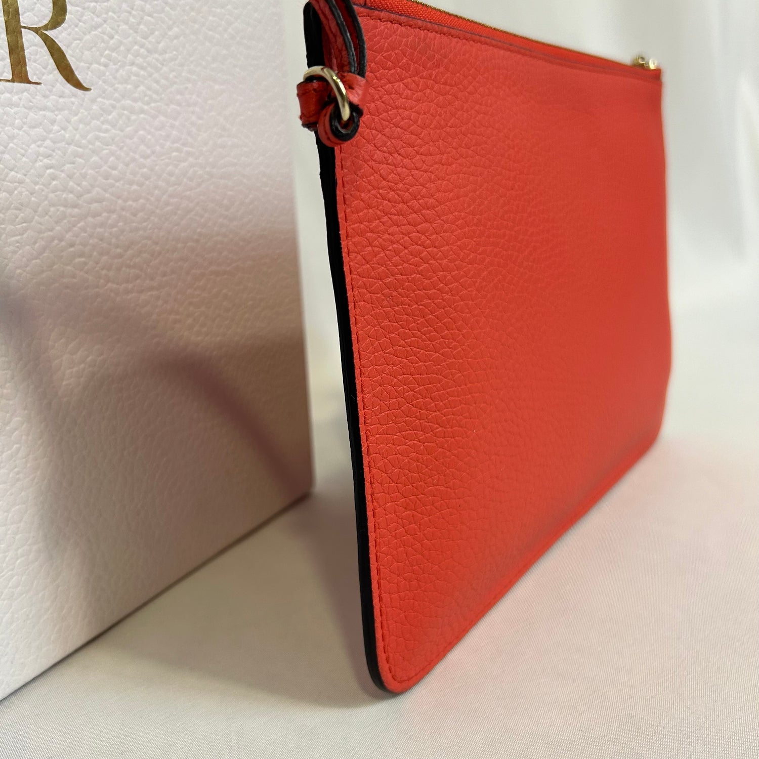 Dior – Clutch