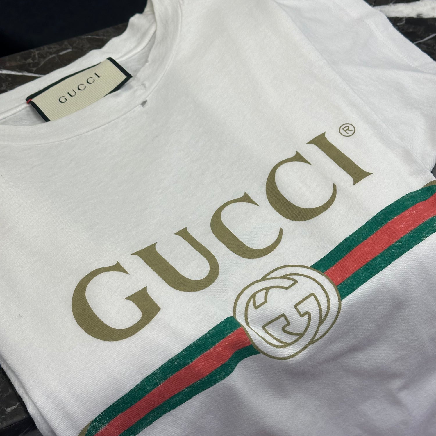 Gucci - T-Shirt-Logo