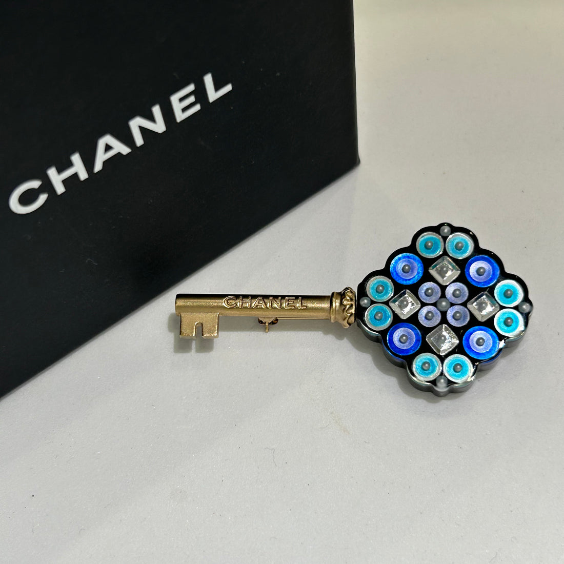 Chanel – Brosche