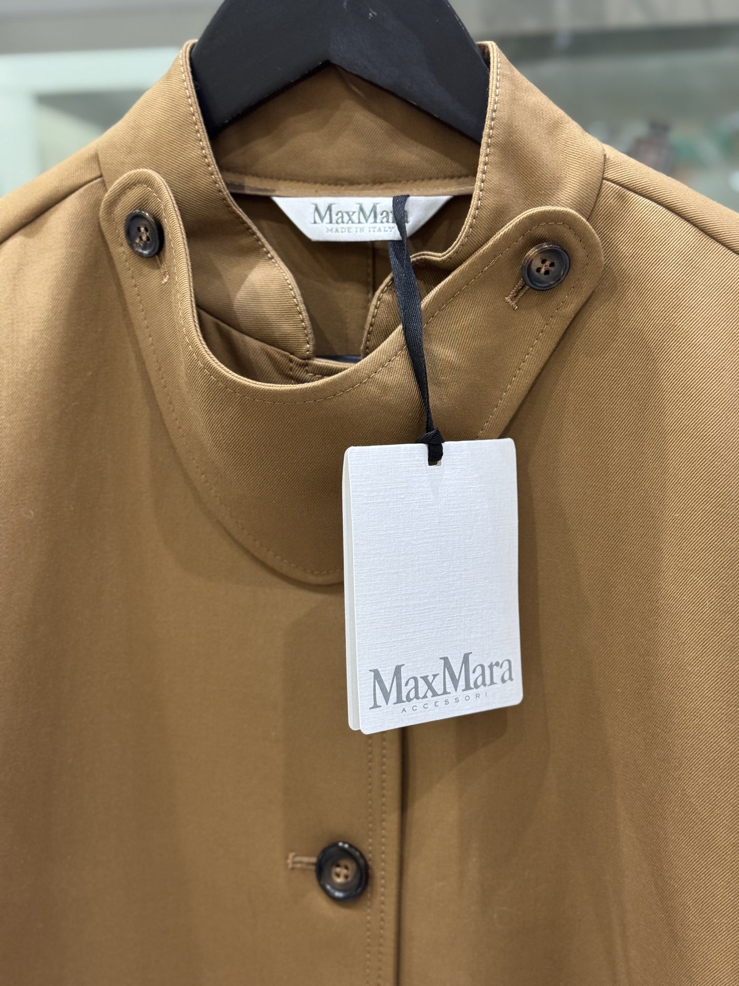 Max Mara - Cape T. Unique