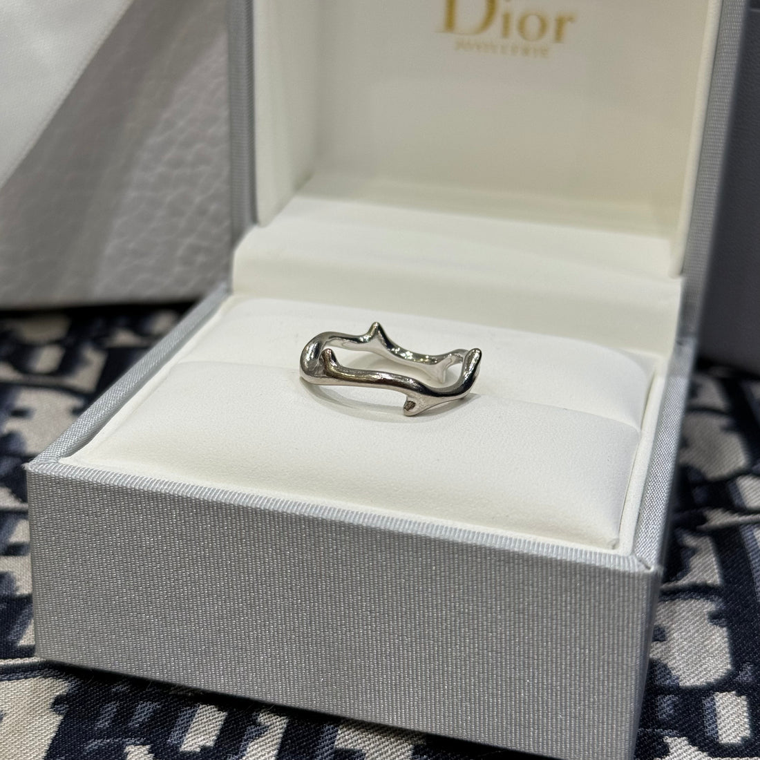 Dior - Rosewood ring