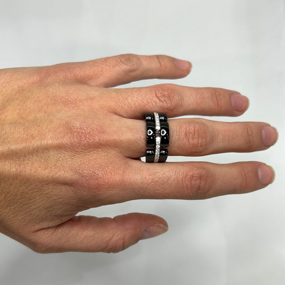 Chanel - Ultra Ring