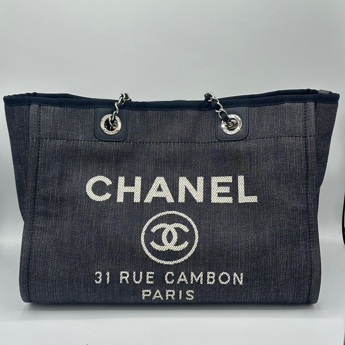 Chanel - Sac Cabas Deauville