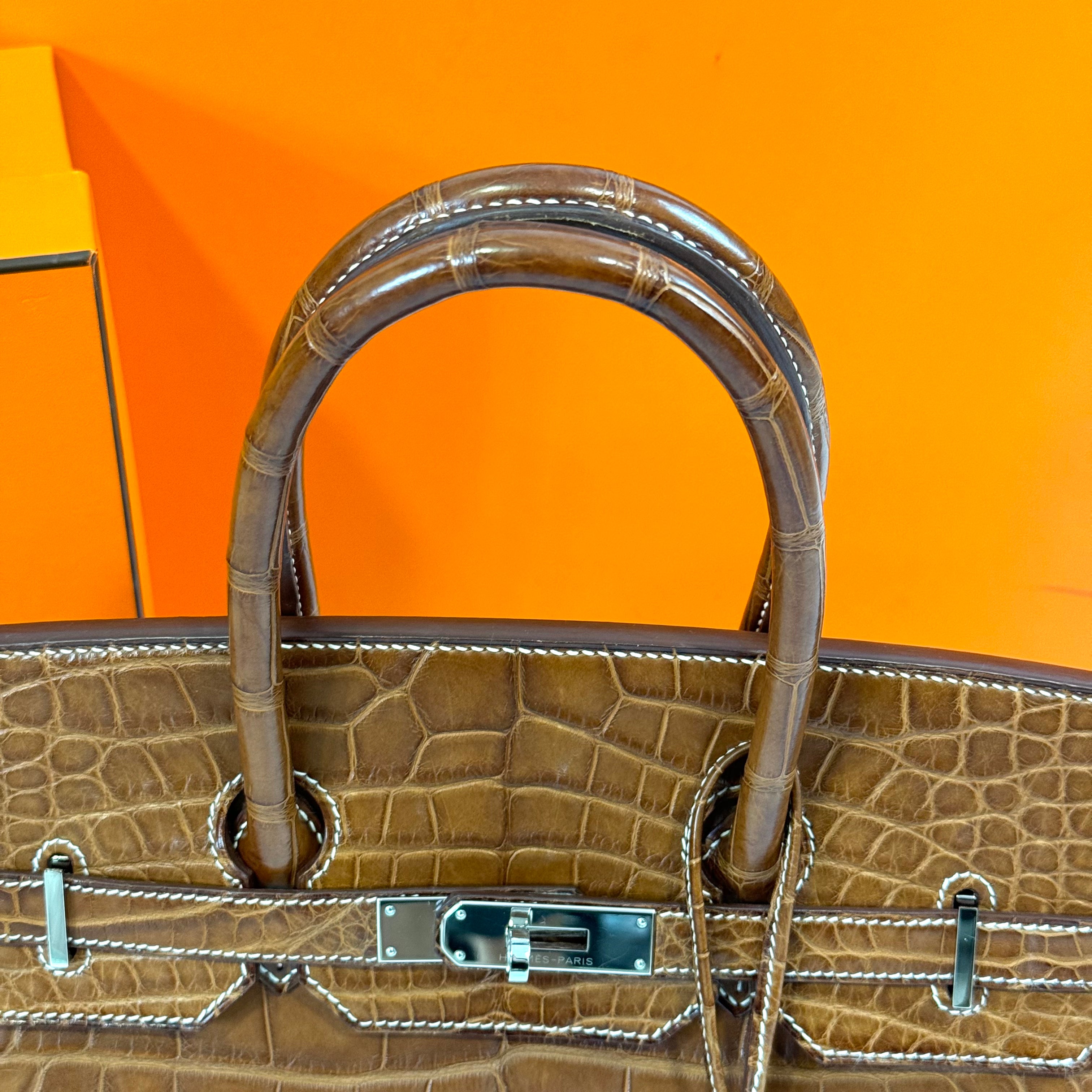 Hermès - Sac Birkin 35 alligator barenia fauve