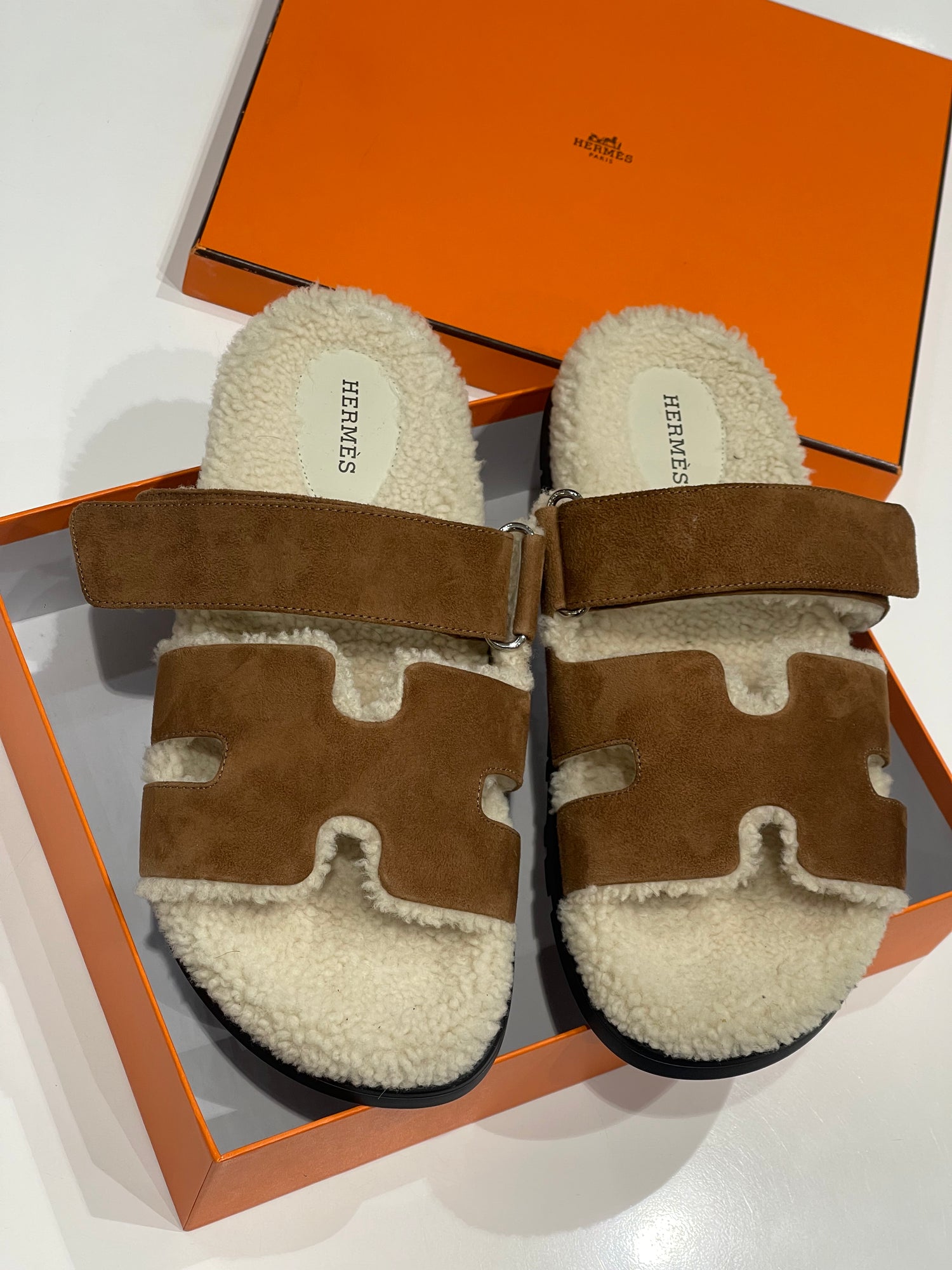 Hermès - Chypre shearling sandals T.41