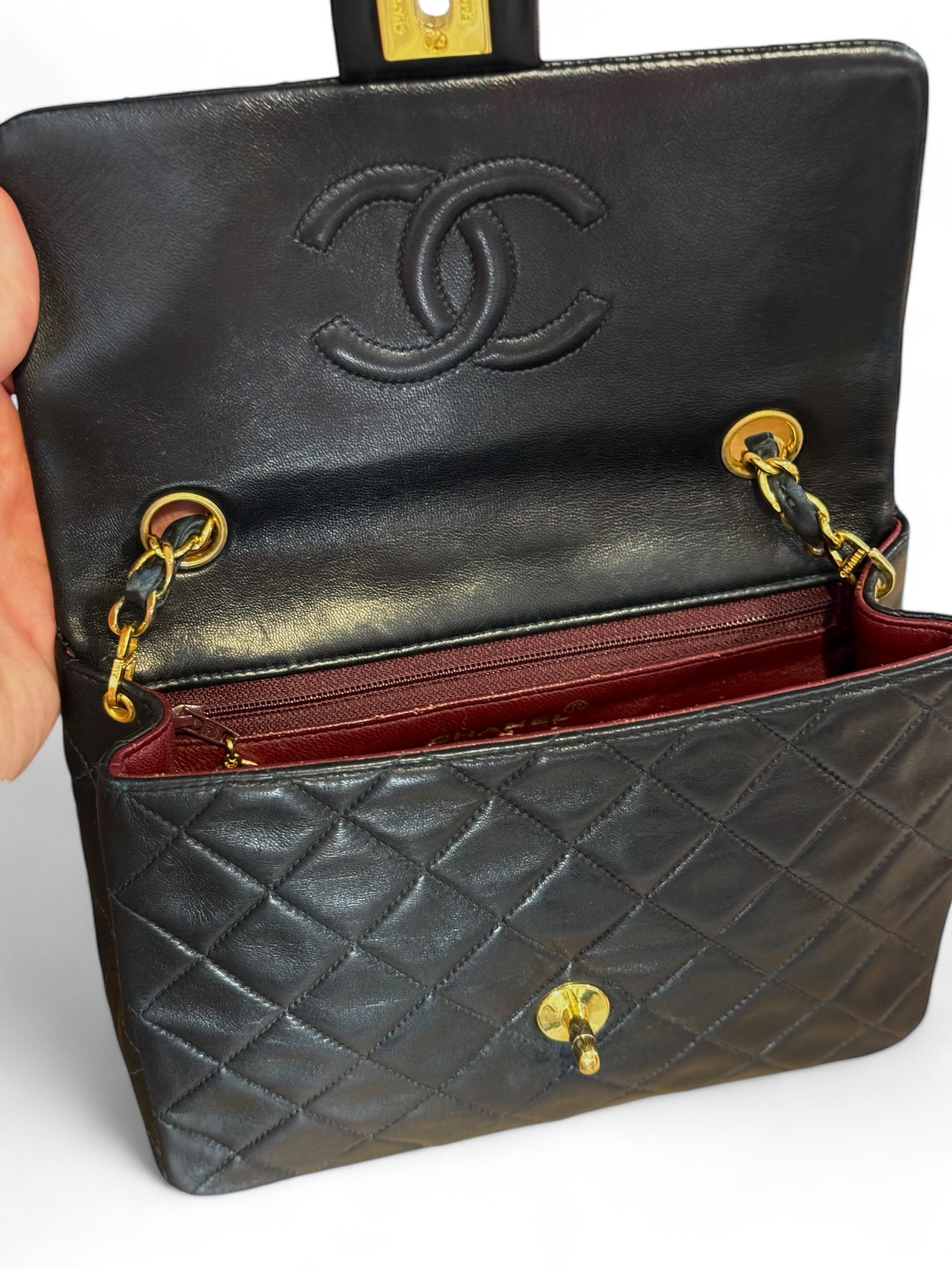 Chanel - Sac Timeless mini square