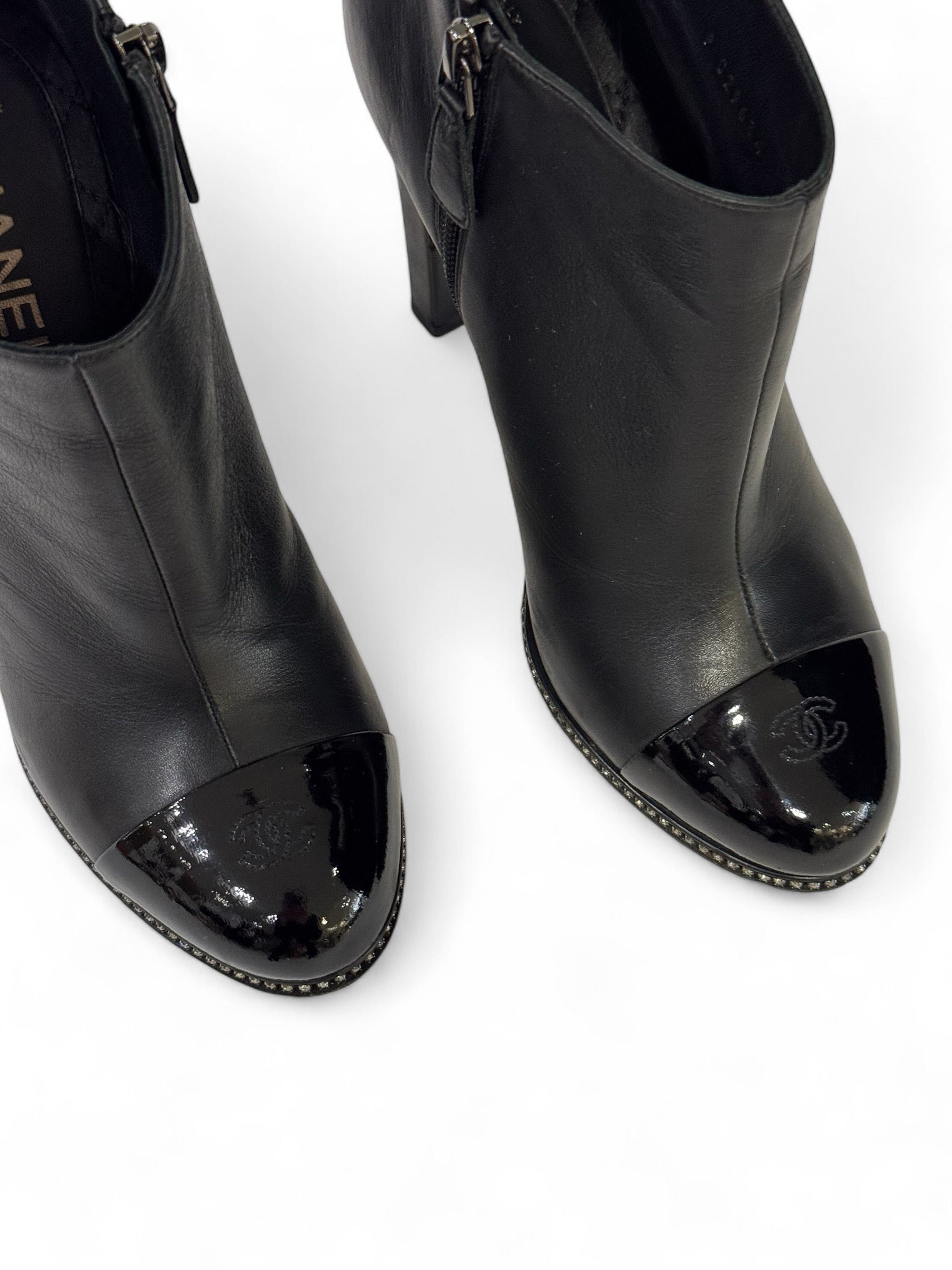 Chanel - Bottines T.38