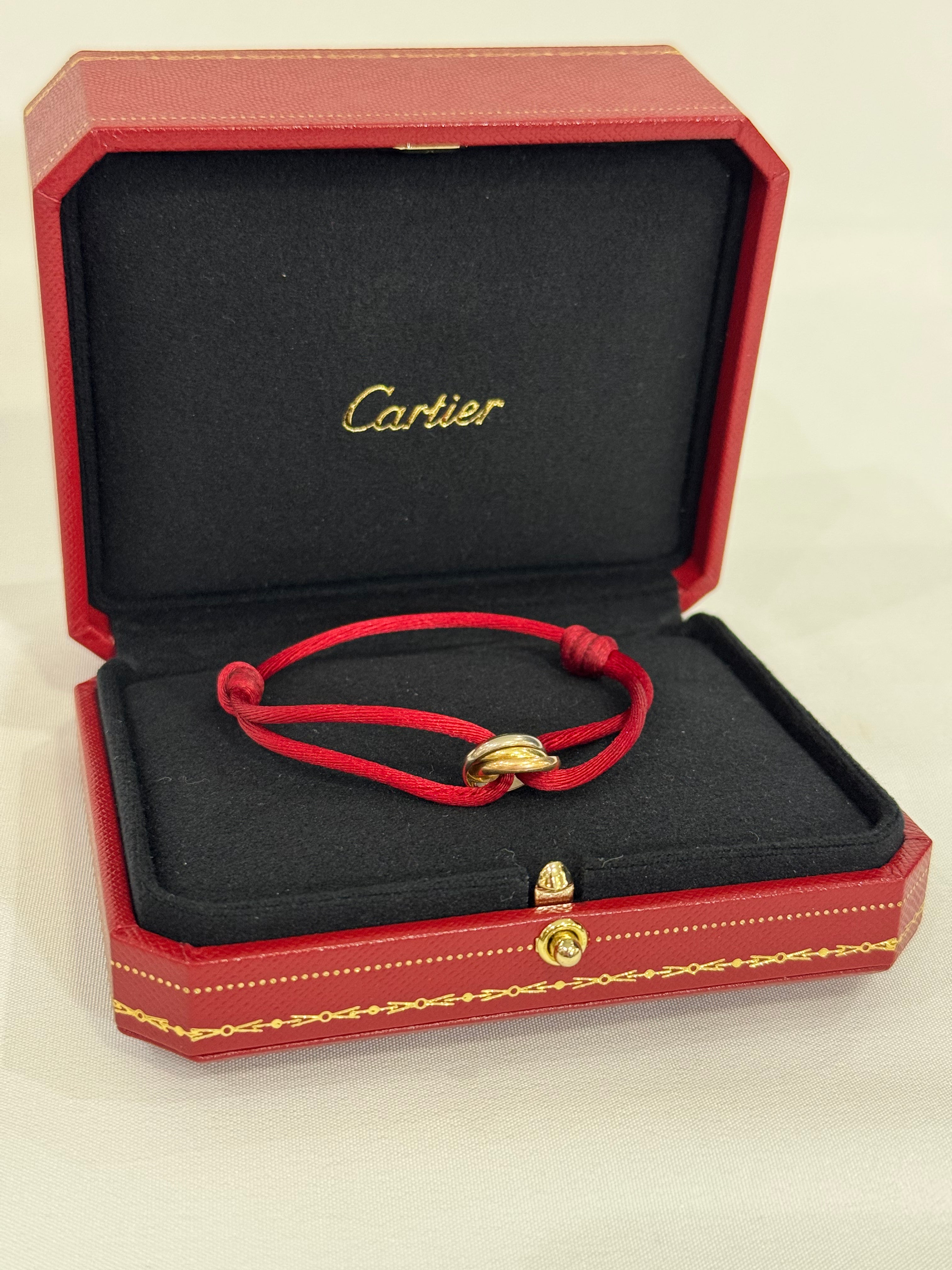 Cartier - Bracelet Trinity cordon