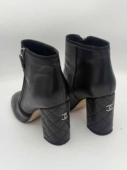 Chanel - Bottines