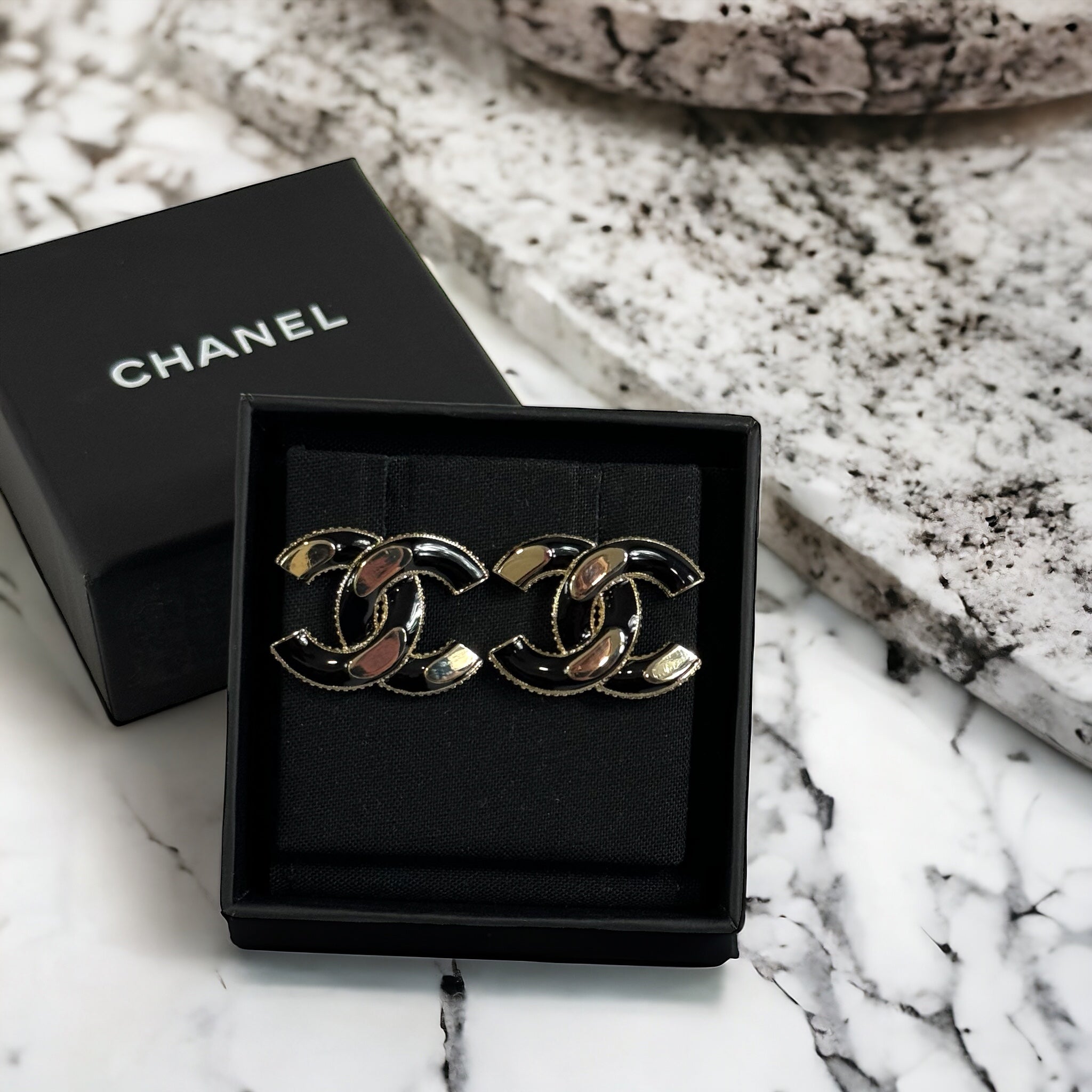 Chanel - Boucles d’oreilles - Les Folies d&