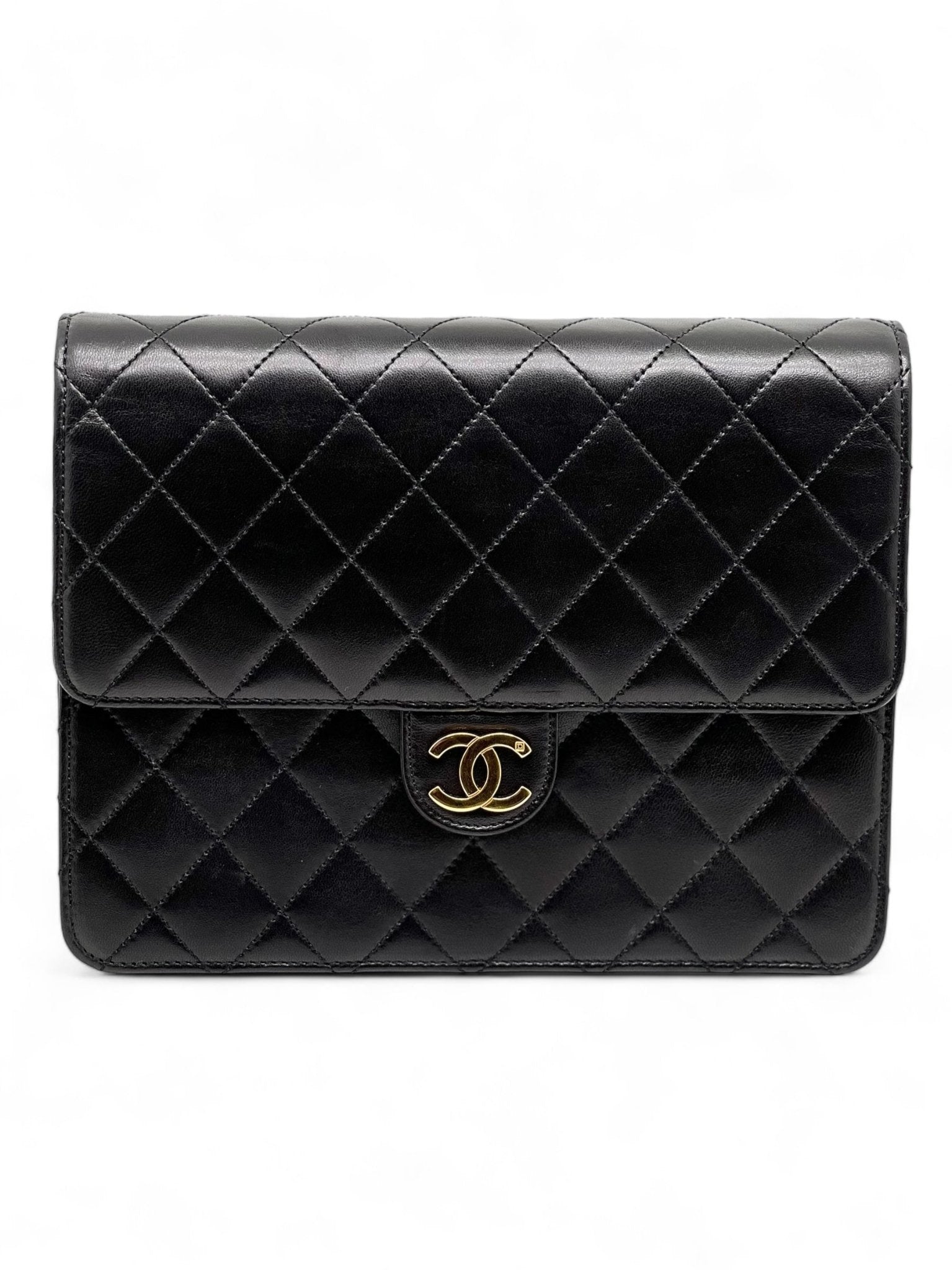 Chanel - Classic Flap Bag - Les Folies d&