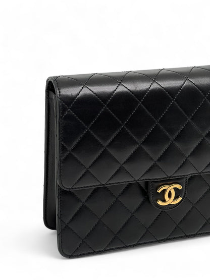 Chanel - Classic Flap Bag - Les Folies d&