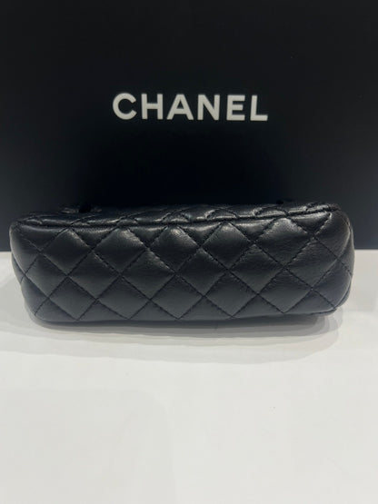 Chanel - pochette ceinture cuir noir - Les Folies d&