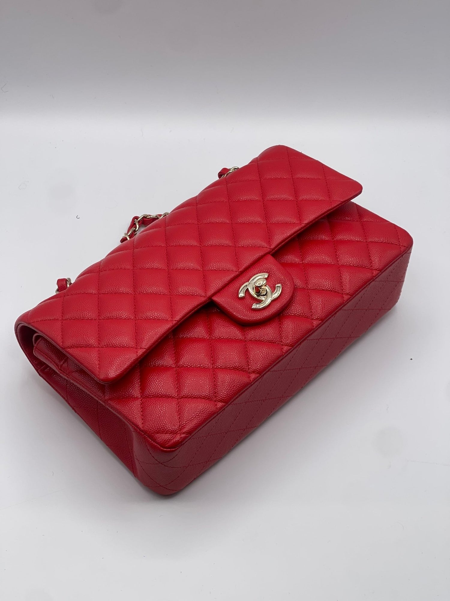 Chanel - Sac 11.12 classique timeless 25 rouge - Les Folies d&