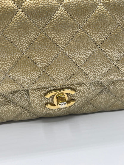 Chanel - Sac 11.12 Timeless doré irisé - Les Folies d&