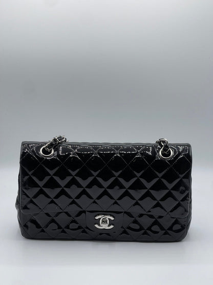 Chanel - Sac 11.12 Timeless verni noir - Les Folies d&