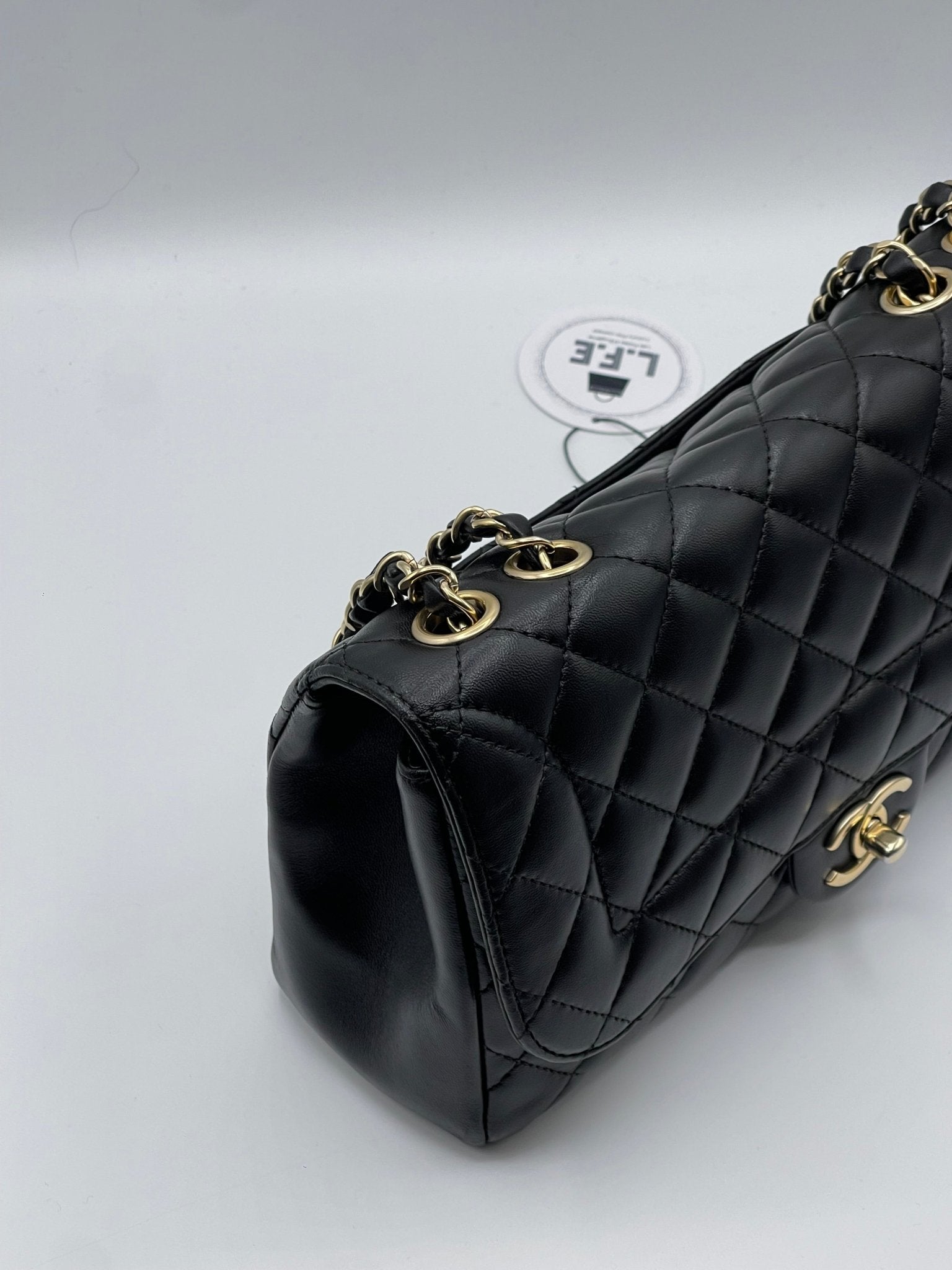 Chanel - sac à Rabat cuir noir - Les Folies d&