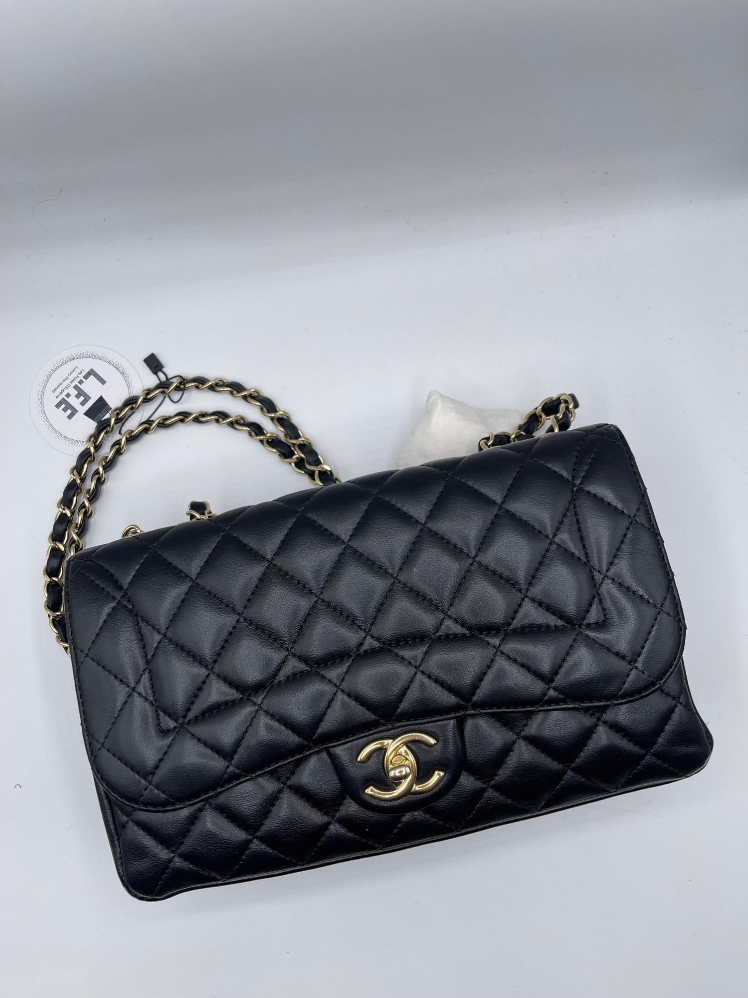 Chanel - sac à Rabat cuir noir - Les Folies d&