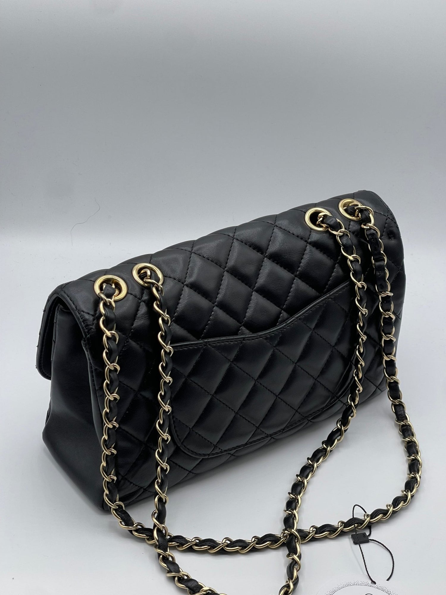 Chanel - sac à Rabat cuir noir - Les Folies d&