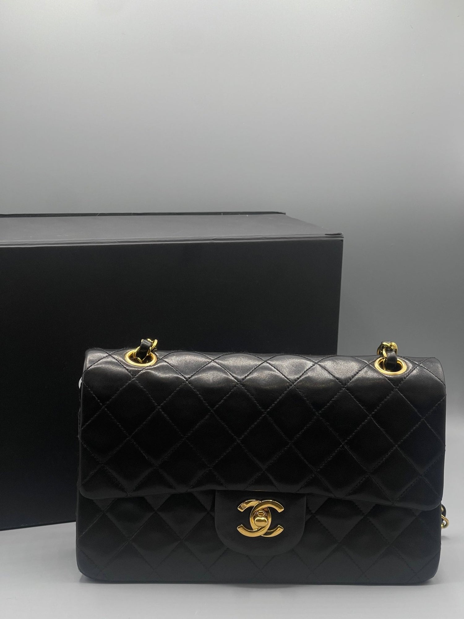 Chanel - Sac Classique 11.12 Timeless 23 - Les Folies d&