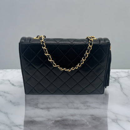 Chanel - Sac Matelassé Noir - Les Folies d&