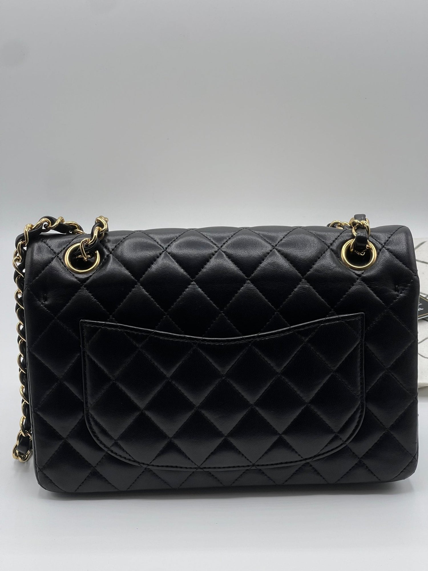 Chanel - sac petit classique cuir noir - Les Folies d&